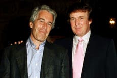 Epstein afirmó en correos privados que Donald Trump “sabía sobre las chicas”