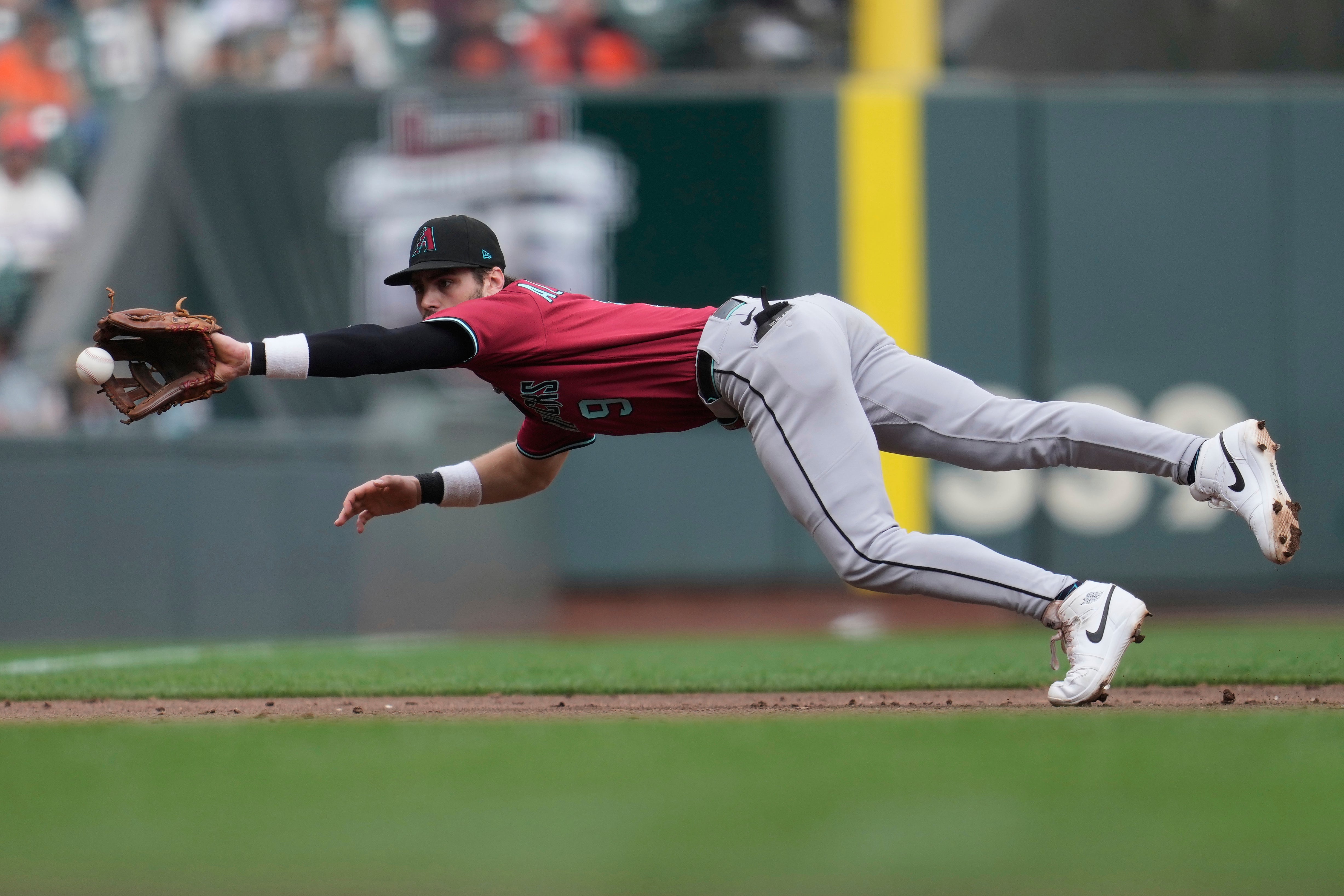 DIAMONDBACKS-GIGANTES