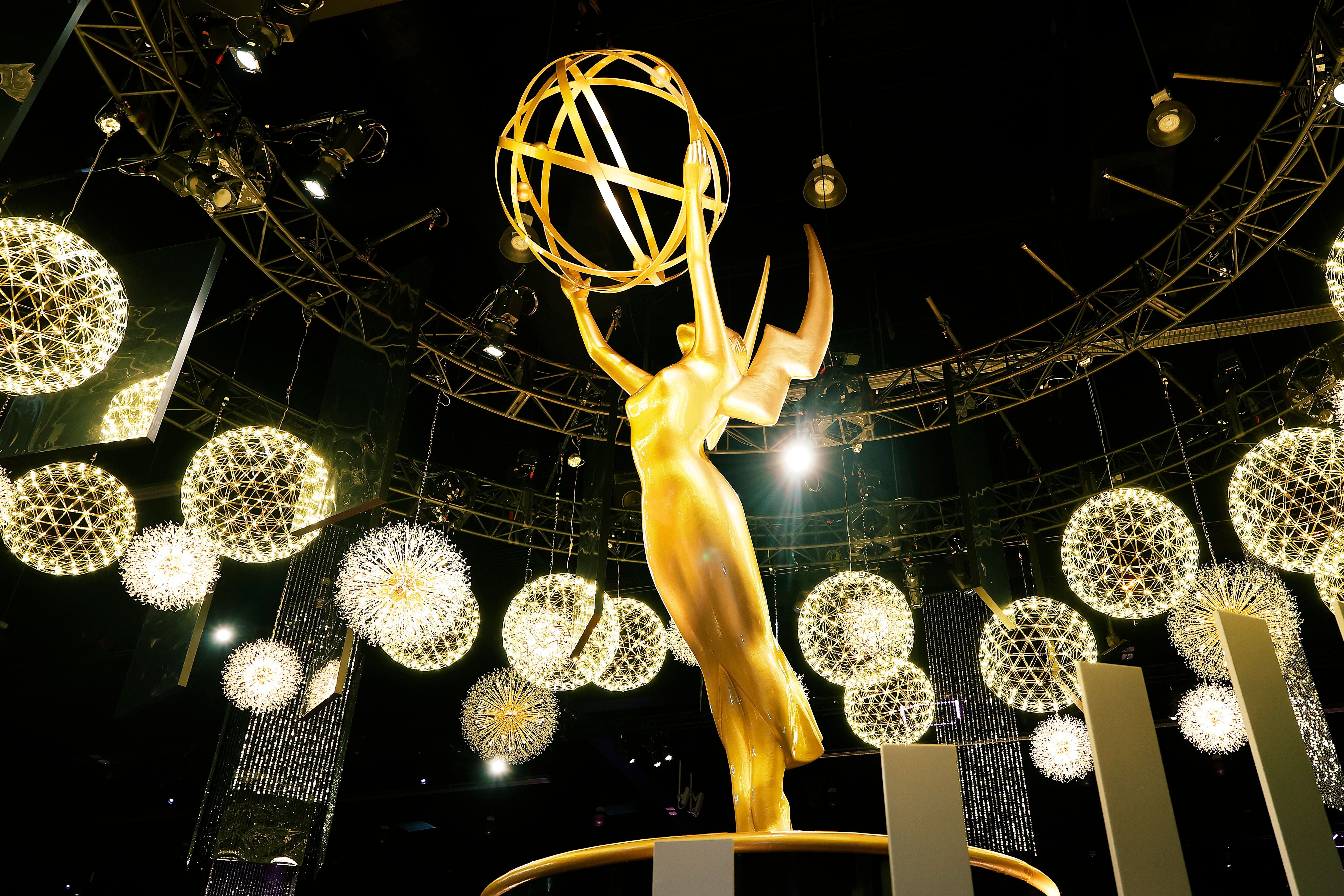 La 77.ª edición de los premios Emmy se celebra el domingo en Los Ángeles