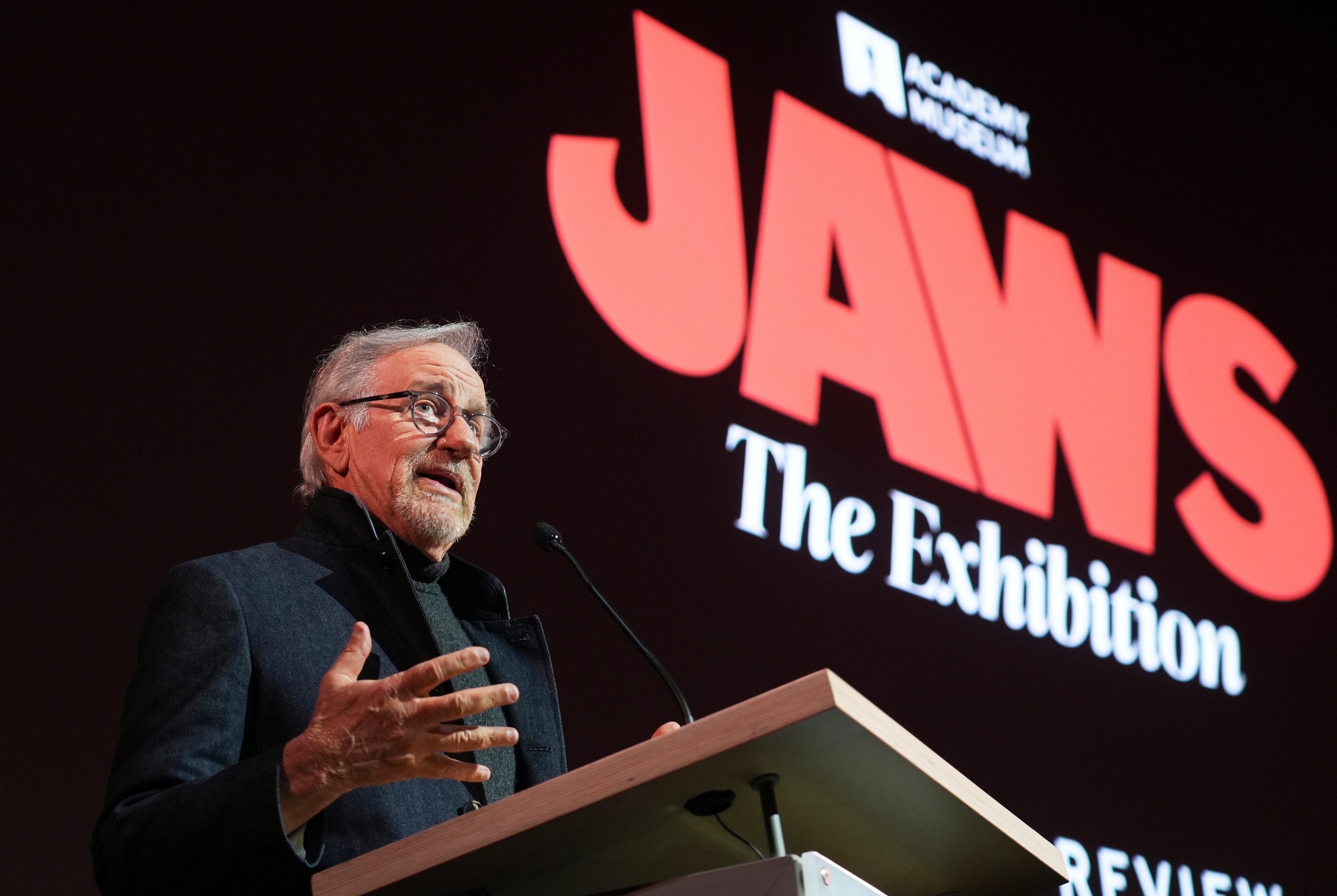 Steven Spielberg celebra el 50º aniversario de "Jaws" en el Museo de la Academia