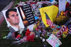 Estudiantes de Utah lidian con el trauma tras el asesinato de Charlie Kirk en el campus