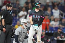 Jonrón de dos carreras de Johnston en la 11ª da triunfo a los Marlins 6-4 sobre los Tigres