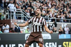 St. Pauli vence 2-1 al Augsburg y sigue invicto en la Bundesliga
