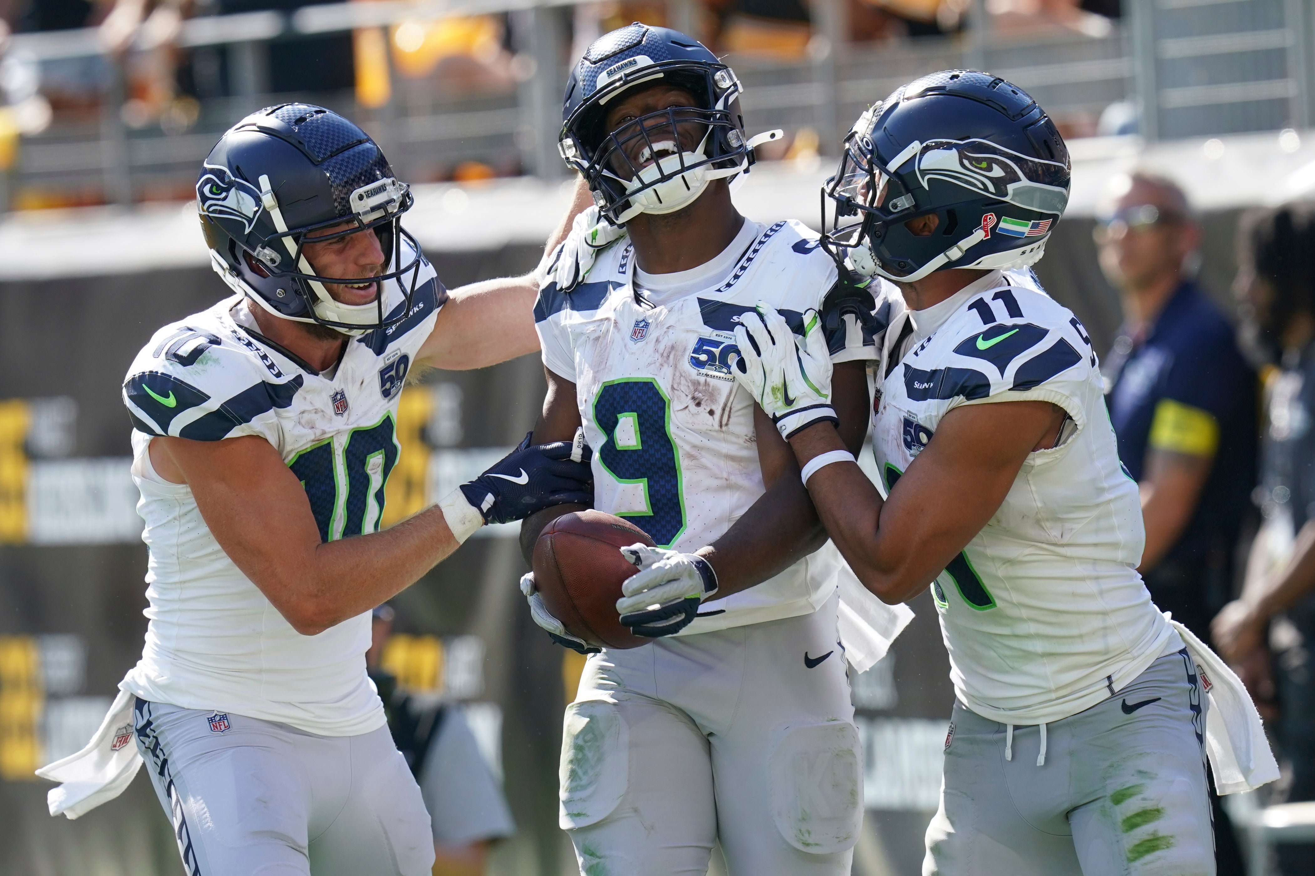 SEAHAWKS STEELERS