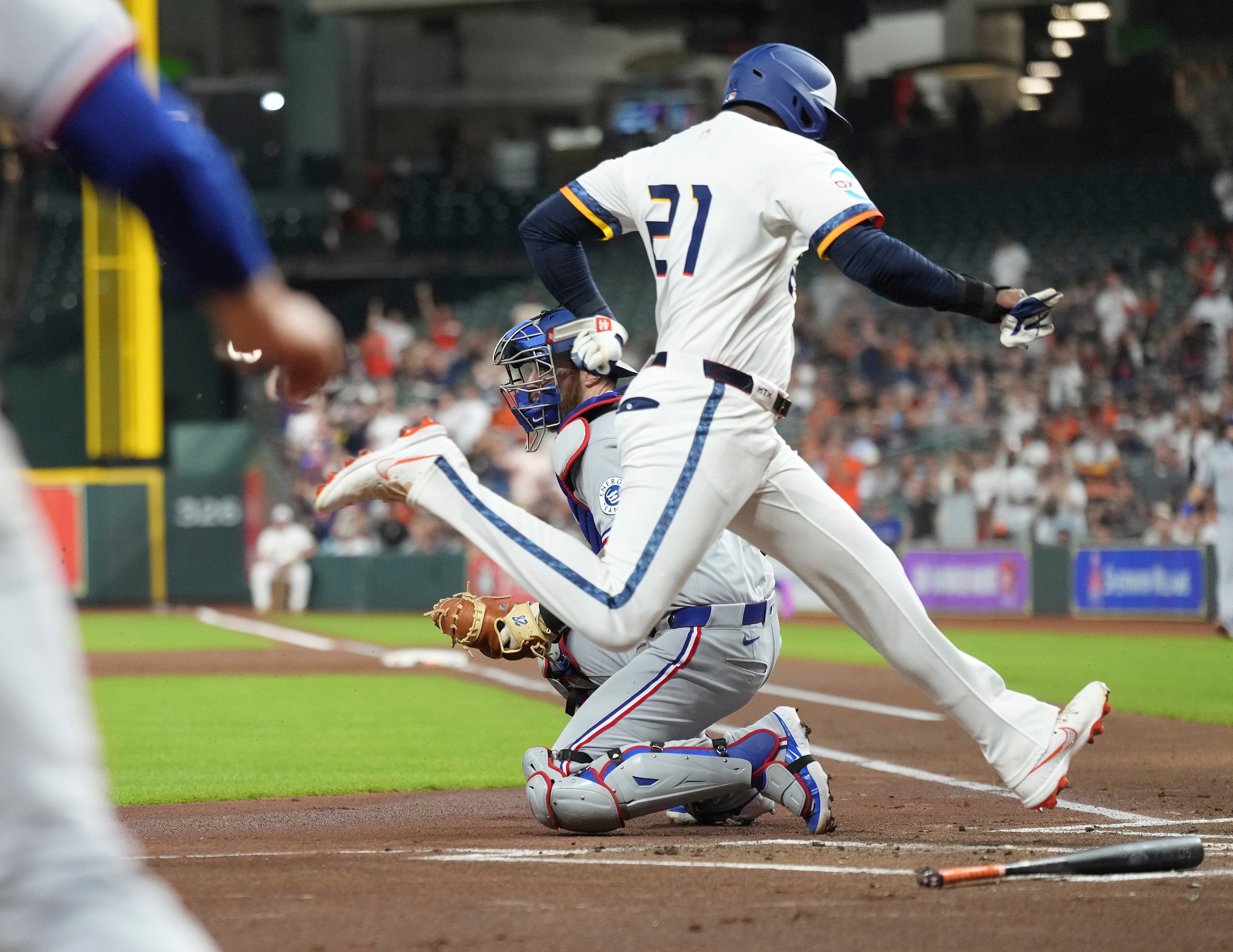 ASTROS-ÁLVAREZ