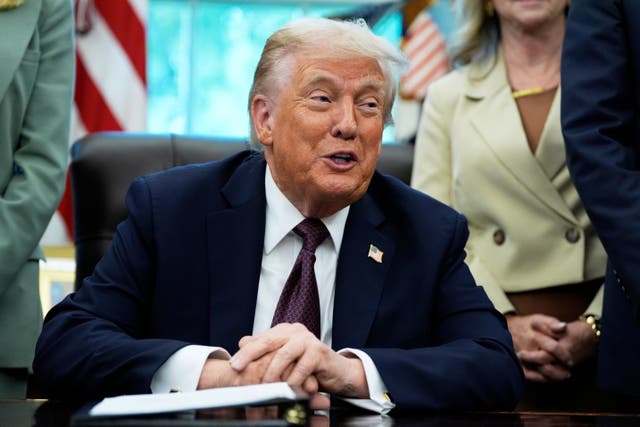 TRUMP-DEMANDA-NYT