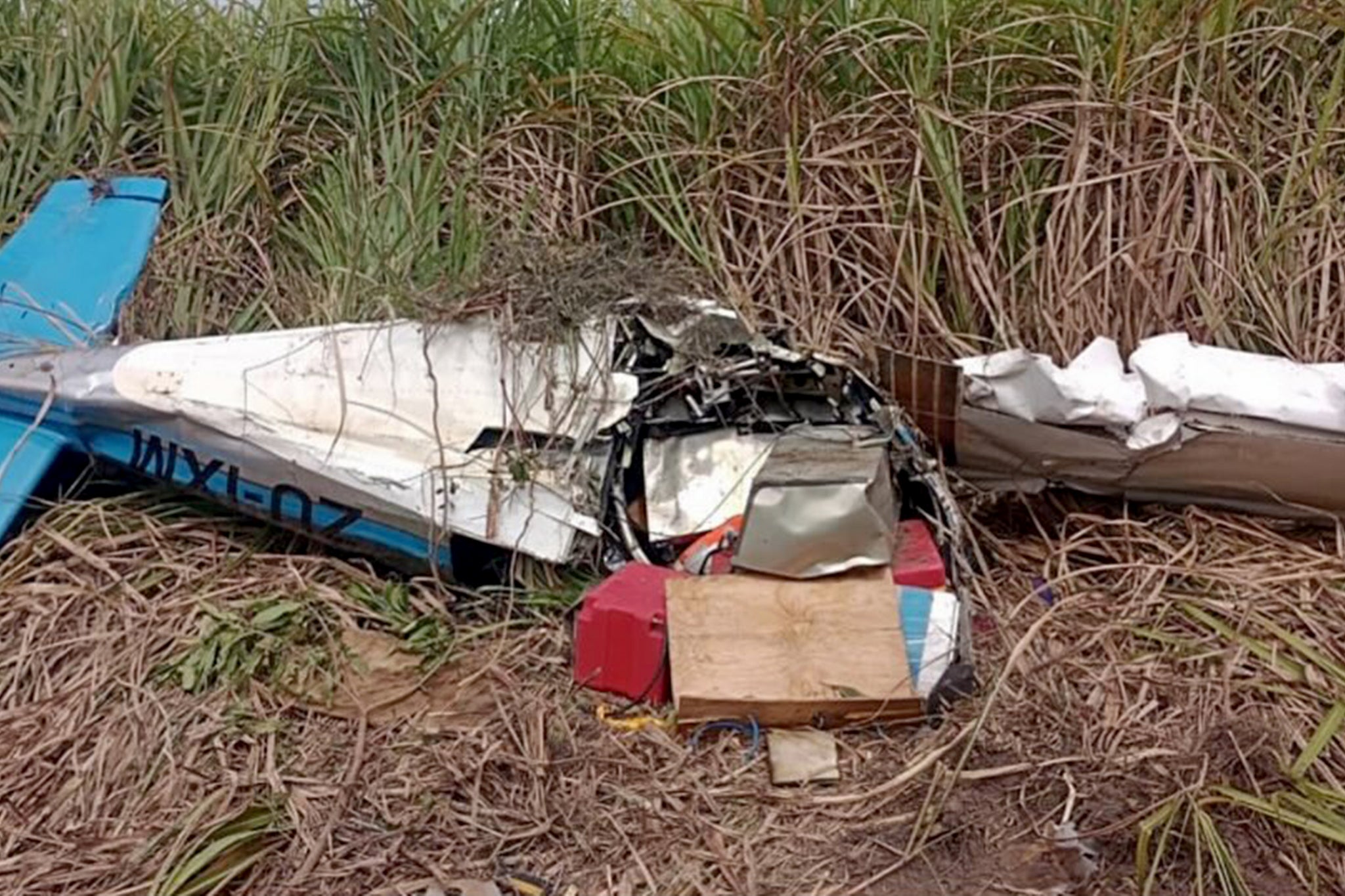 Los restos de la aeronave descubiertos en el lugar de los hechos