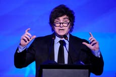 Presidente argentino inaugura foro conservador en Paraguay con tono moderado y mensaje electoral