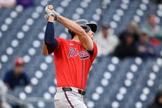 Olson conecta jonrón por 4to juego seguido, Suárez poncha a nueve y Bravos vencen 6-3 a Nats