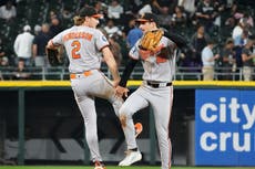 Beavers impulsa tres carreras, Basallo conecta jonrón y Orioles vencen 8-7 a Medias Blancas