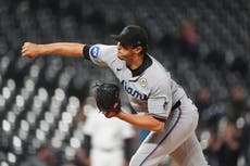 Marlins se imponen 6-5 a Rockies, quienes llegan a 110 derrotas en la campaña