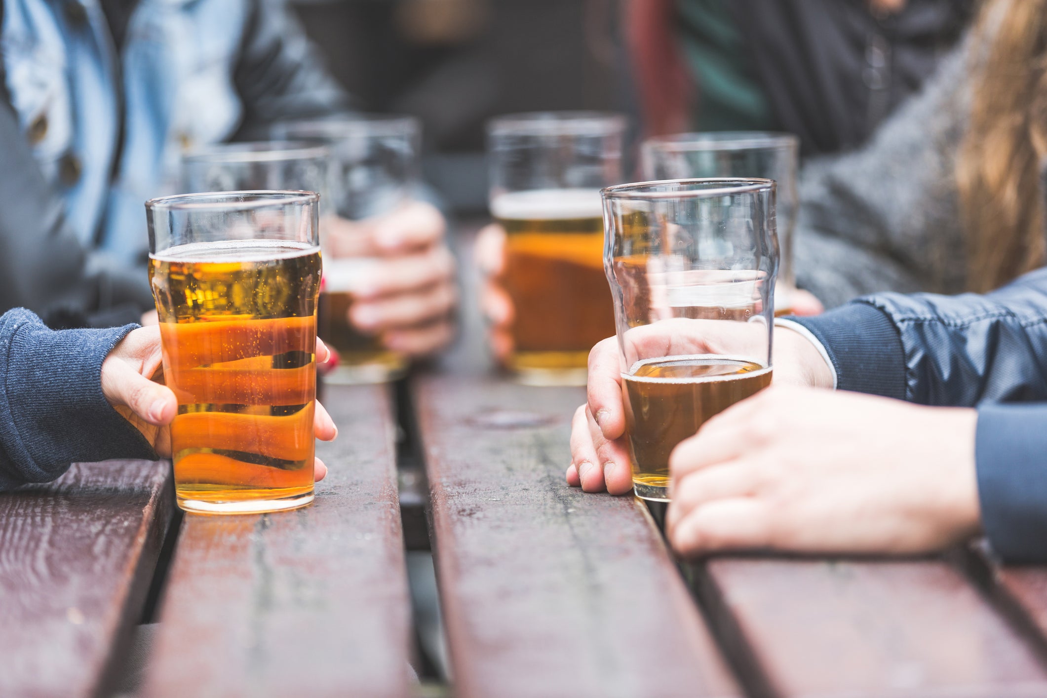 El Gobierno del Reino Unido va a iniciar una consulta pública sobre la conveniencia de aumentar el umbral para que un producto pueda llevar la marca “sin alcohol”