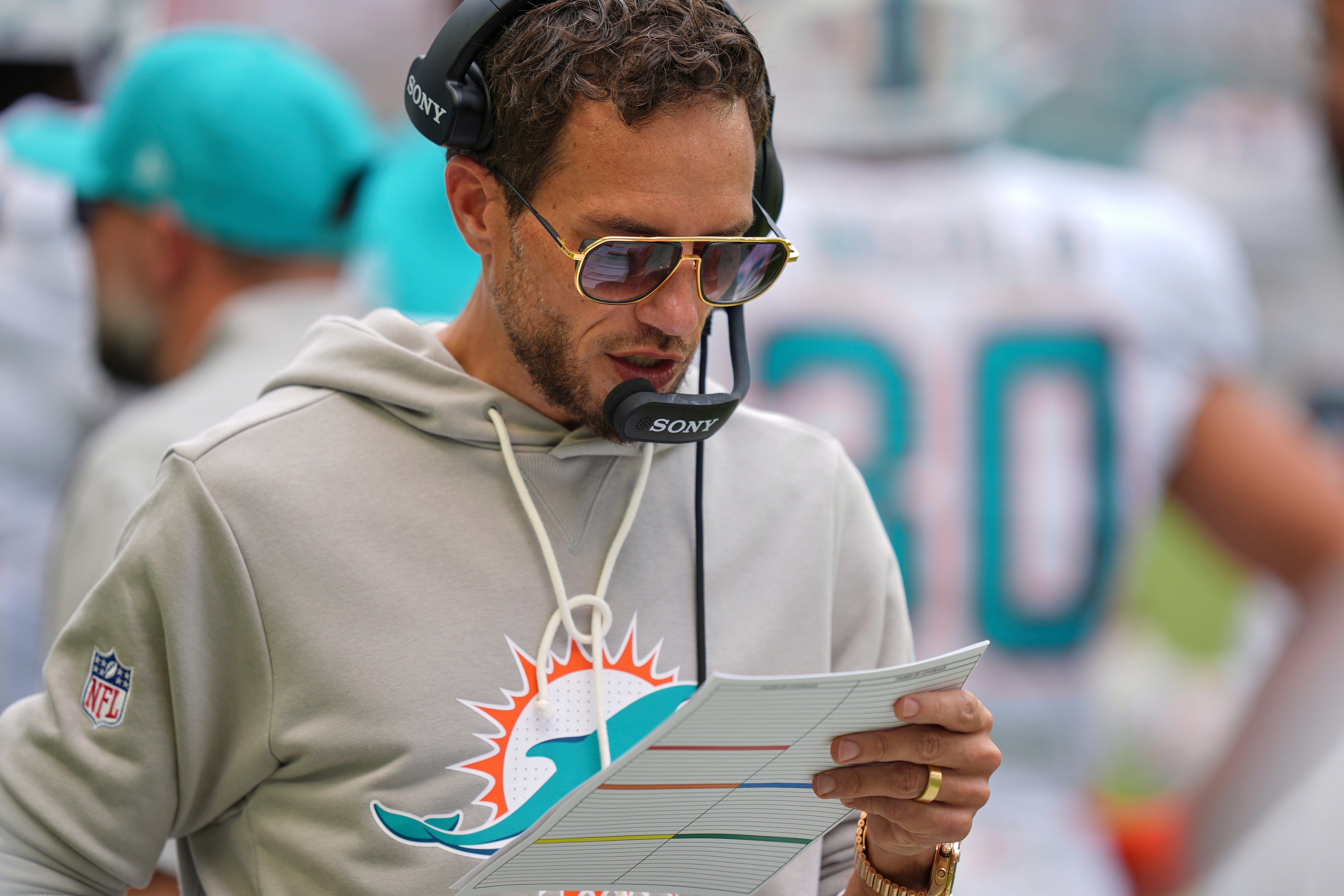PATRIOTS DOLPHINS