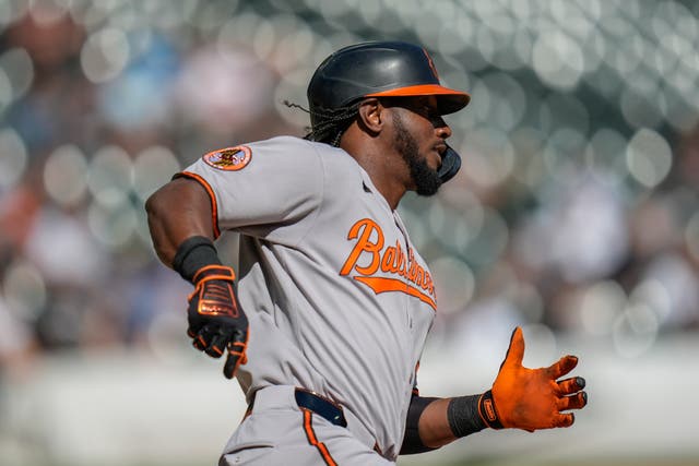 ORIOLES MEDIAS BLANCAS