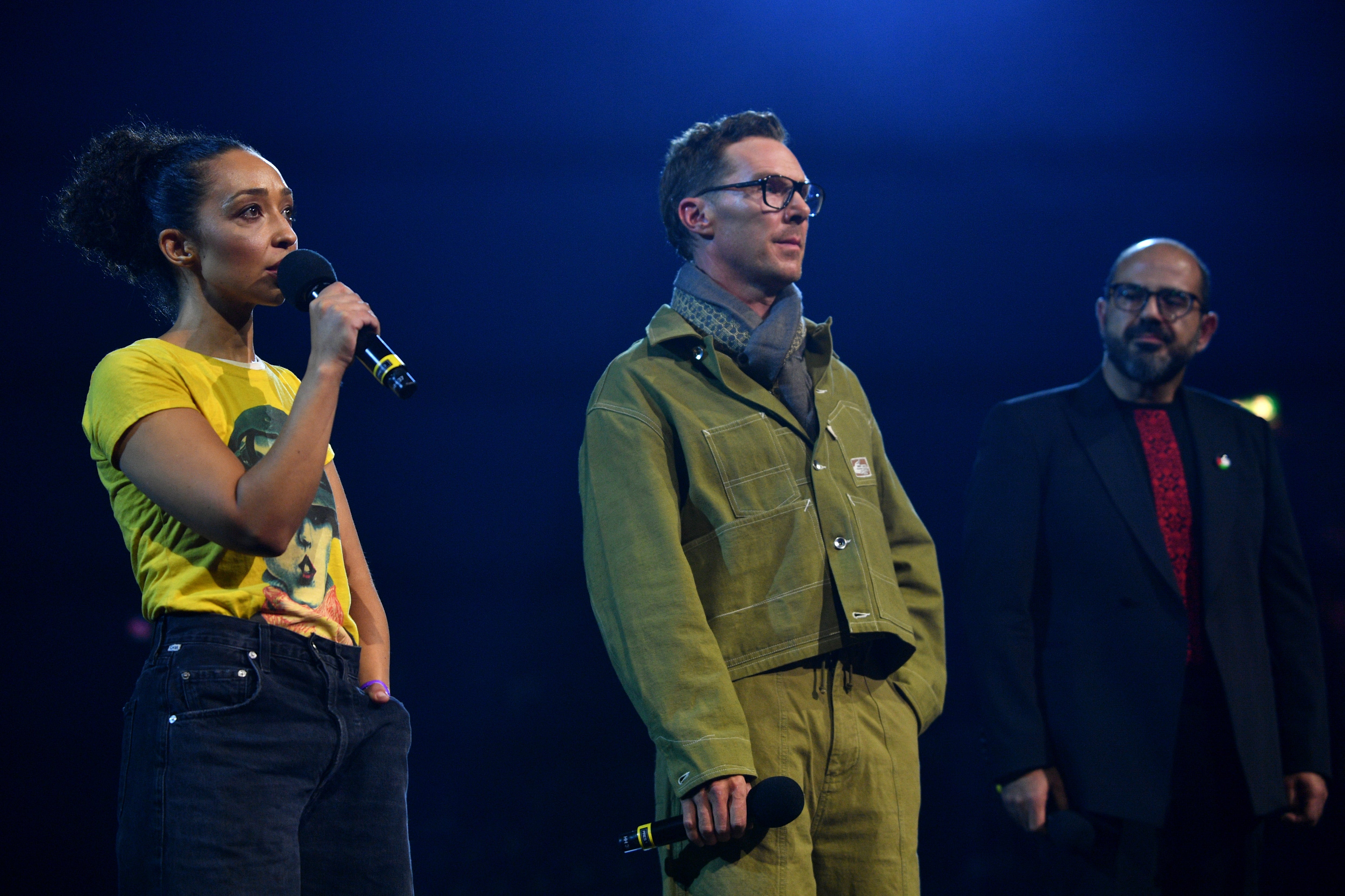 Ruth Negga, Benedict Cumberbatch y Amer Hlehel en Together for Palestine