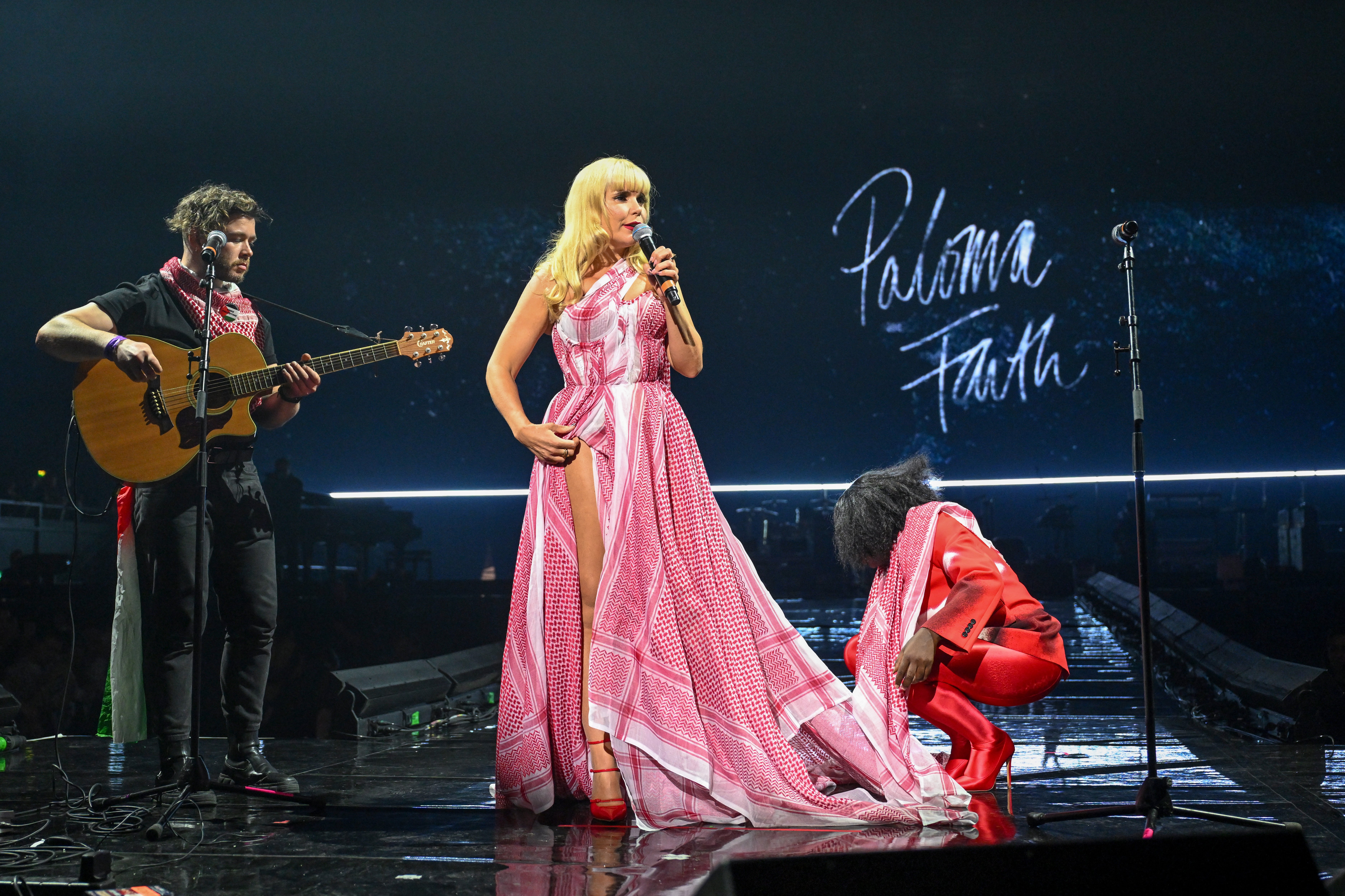 Paloma Faith interpreta su canción ‘Dangerous World’