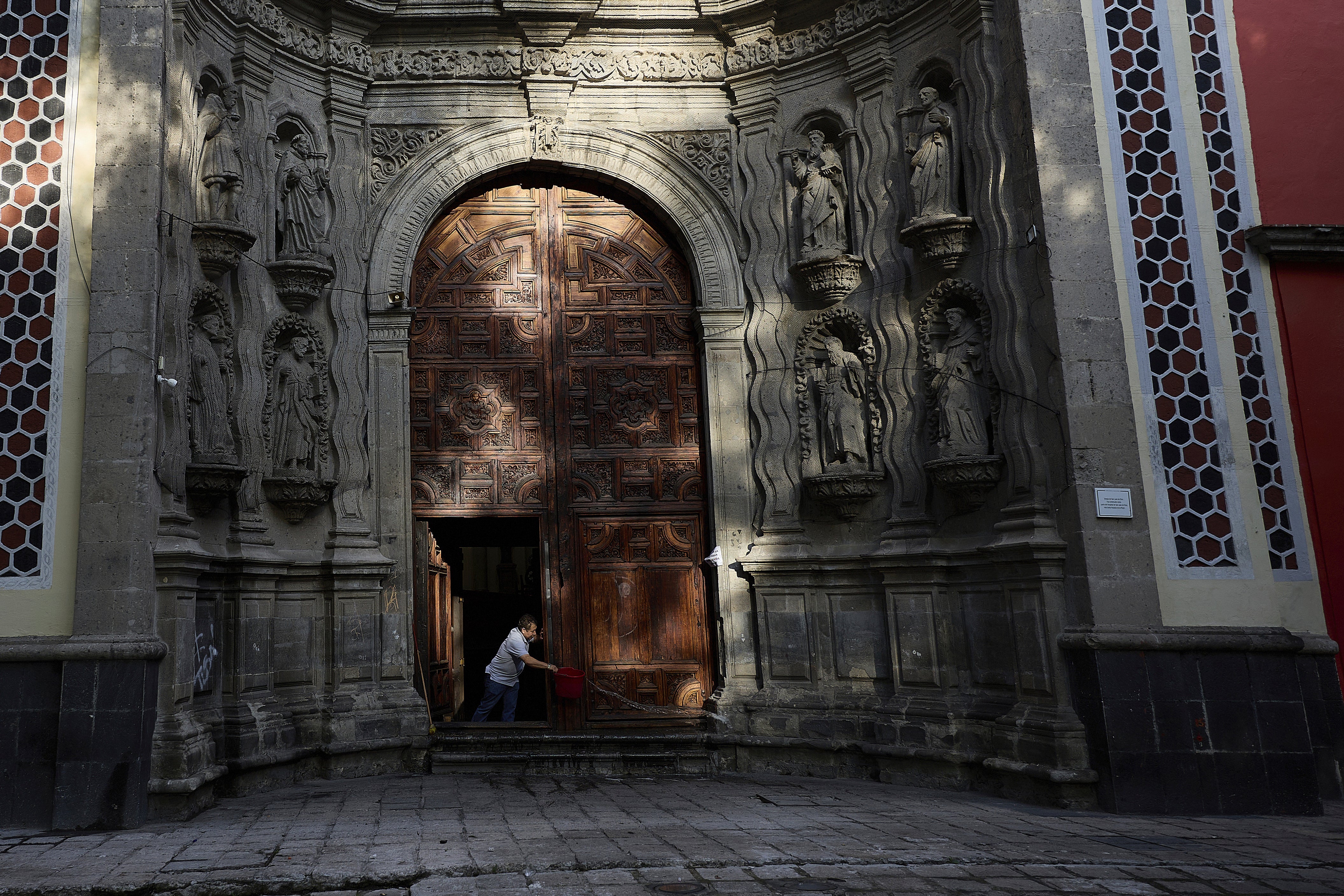 MÉXICO-SISMO-ANIVERSARIO-IGLESIAS