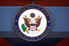 Trump firma proclama que impone cuota anual de $100.000 para solicitudes de visa H-1B