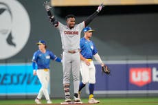 Naylor impulsa cuatro carreras y Guardianes vencen 6-2 a Mellizos para su 8va victoria consecutiva