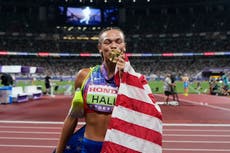 Hall se une a Joyner-Kersee como las únicas estadounidenses campeonas del mundo en heptatlón