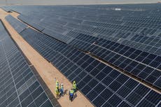 Inauguran primera planta solar a escala industrial de Irak para abordar crisis eléctrica