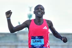 Sebastian Sawe gana el maratón de Berlín, pero el calor se interpone en su intento de récord