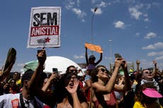 Brasileños protestan contra proyecto de ley que podría exonerar a Bolsonaro y sus aliados
