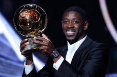 Lionel Messi felicita a Ousmane Dembélé por ganar el Balón de Oro