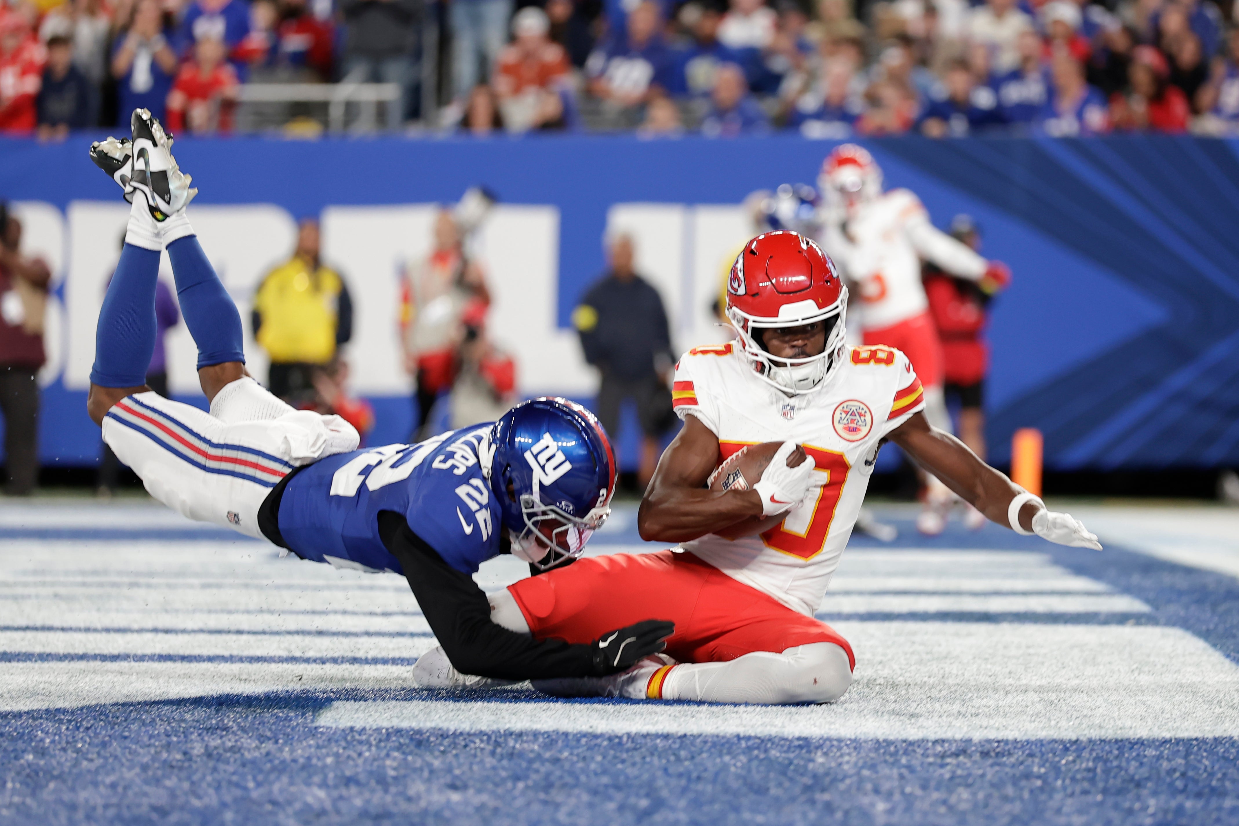 El destacado desempeño de Tyquan Thornton impulsa a los Chiefs a su primera victoria de la temporada