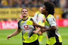Dortmund vence 2-0 al Mainz y sigue al paso del líder Bayern en la Bundesliga