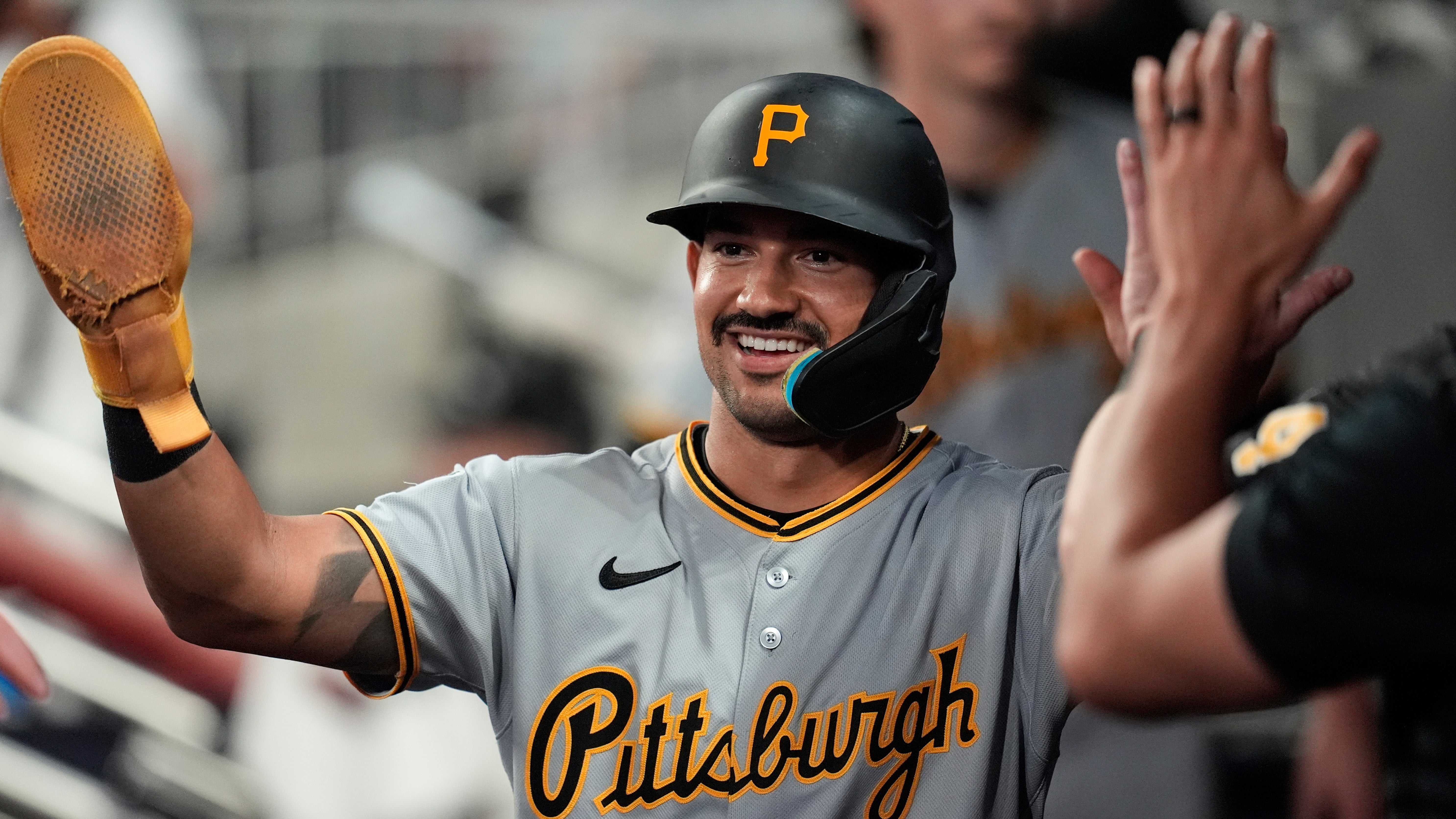 PIRATAS BRAVOS