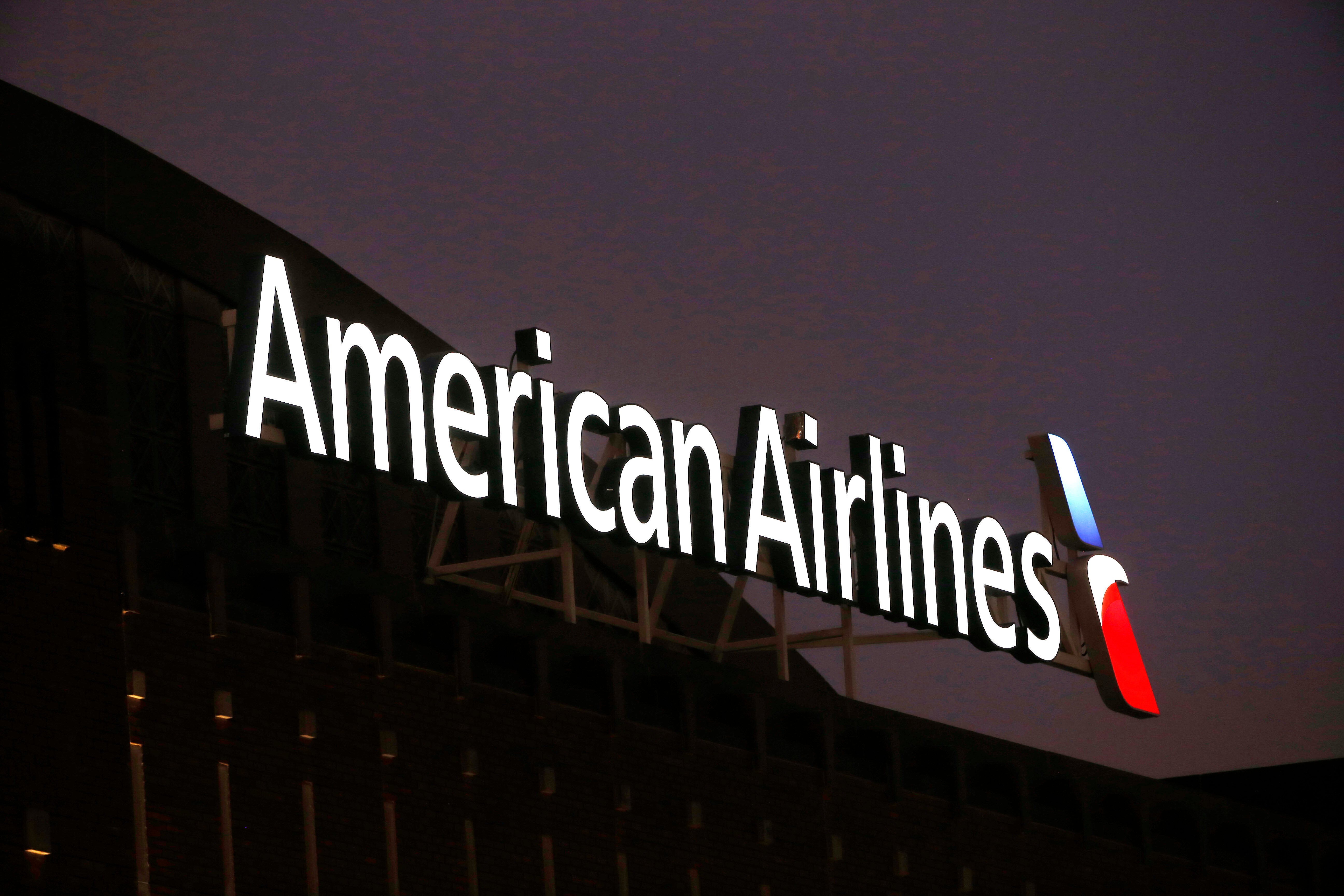 AMERICAN AIRLINES-HALLAZGO-CUERPO