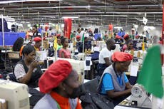 Miles de empleos en riesgo en África por fin de acuerdo comercial con EEUU