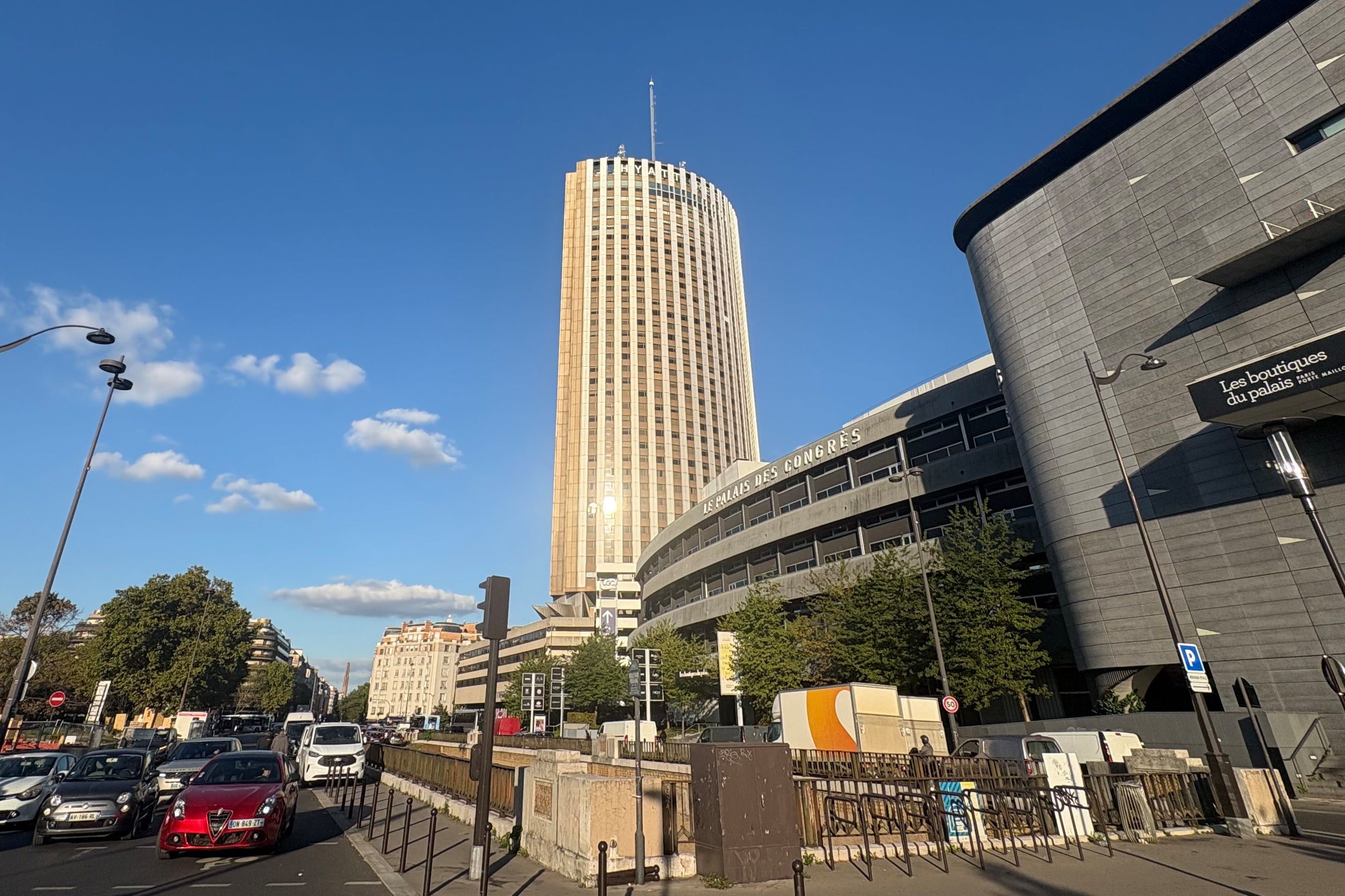 FRANCIA EMBAJADOR SUDAFRICANO