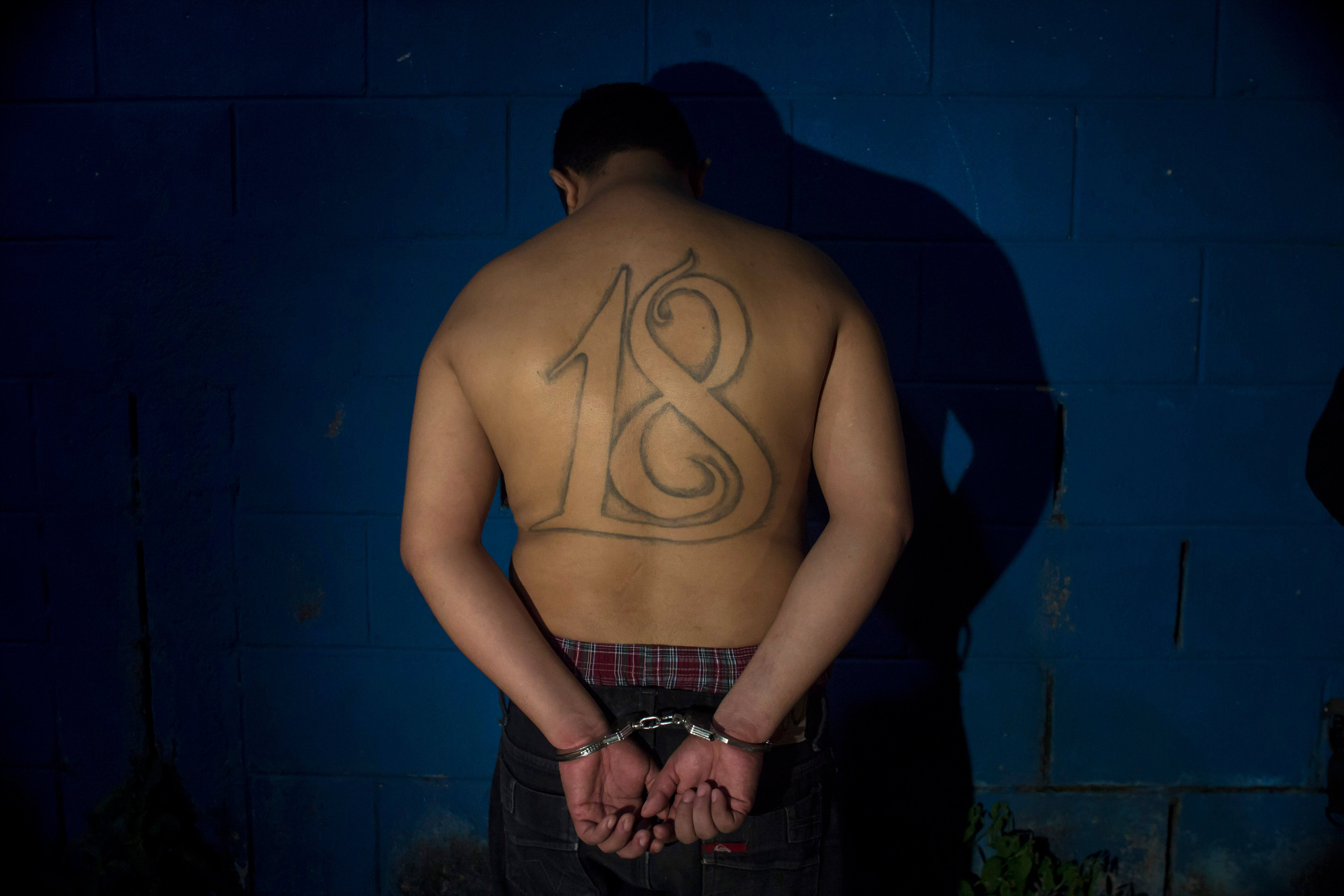 EL SALVADOR-PANDILLAS