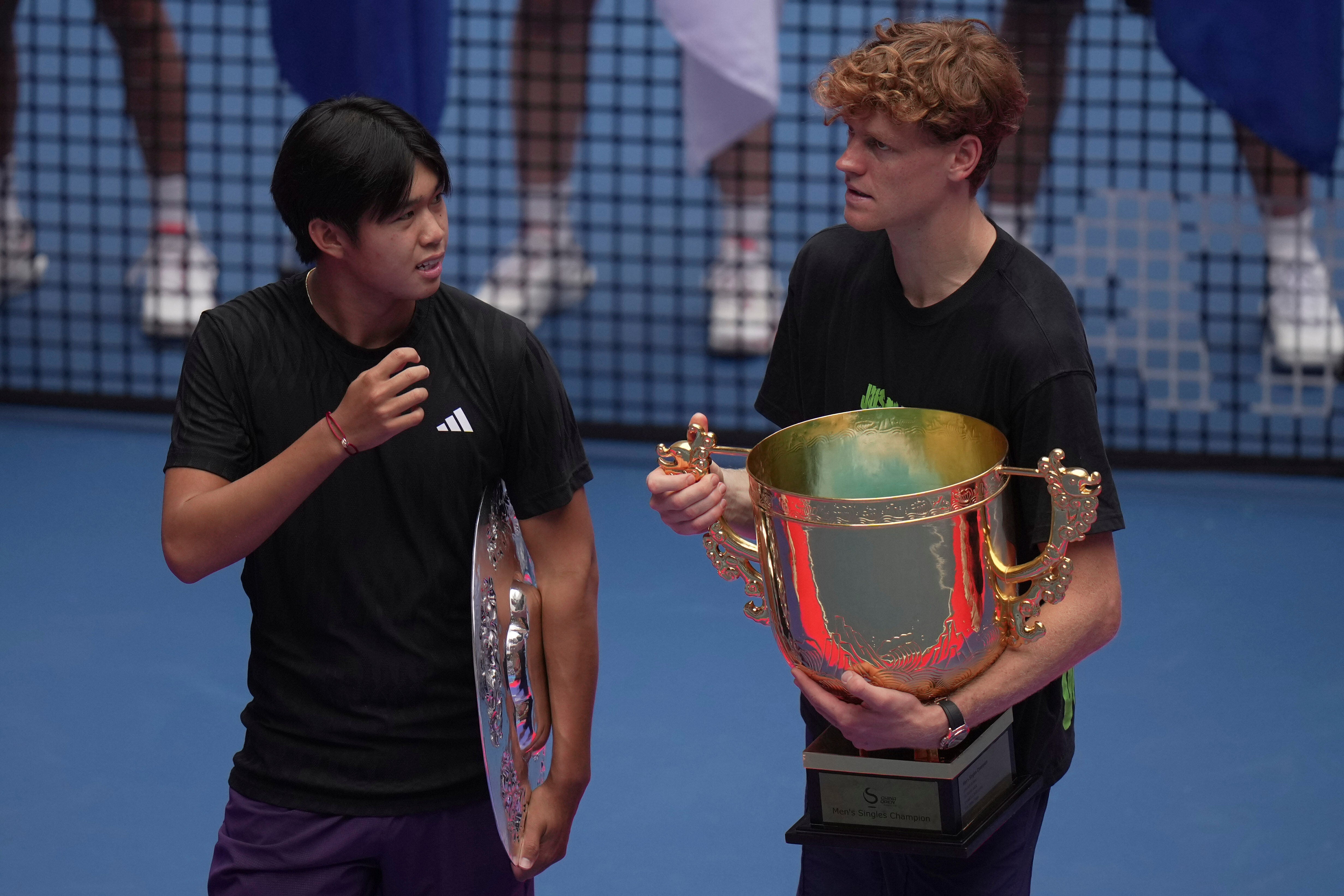 Sinner gana el Abierto de China en sets corridos ante Tien antes del Masters de Shanghái