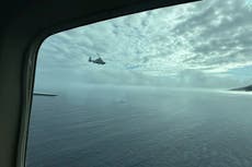 Guardacostas chinos celebran Día Nacional en un atolón disputado por Filipinas