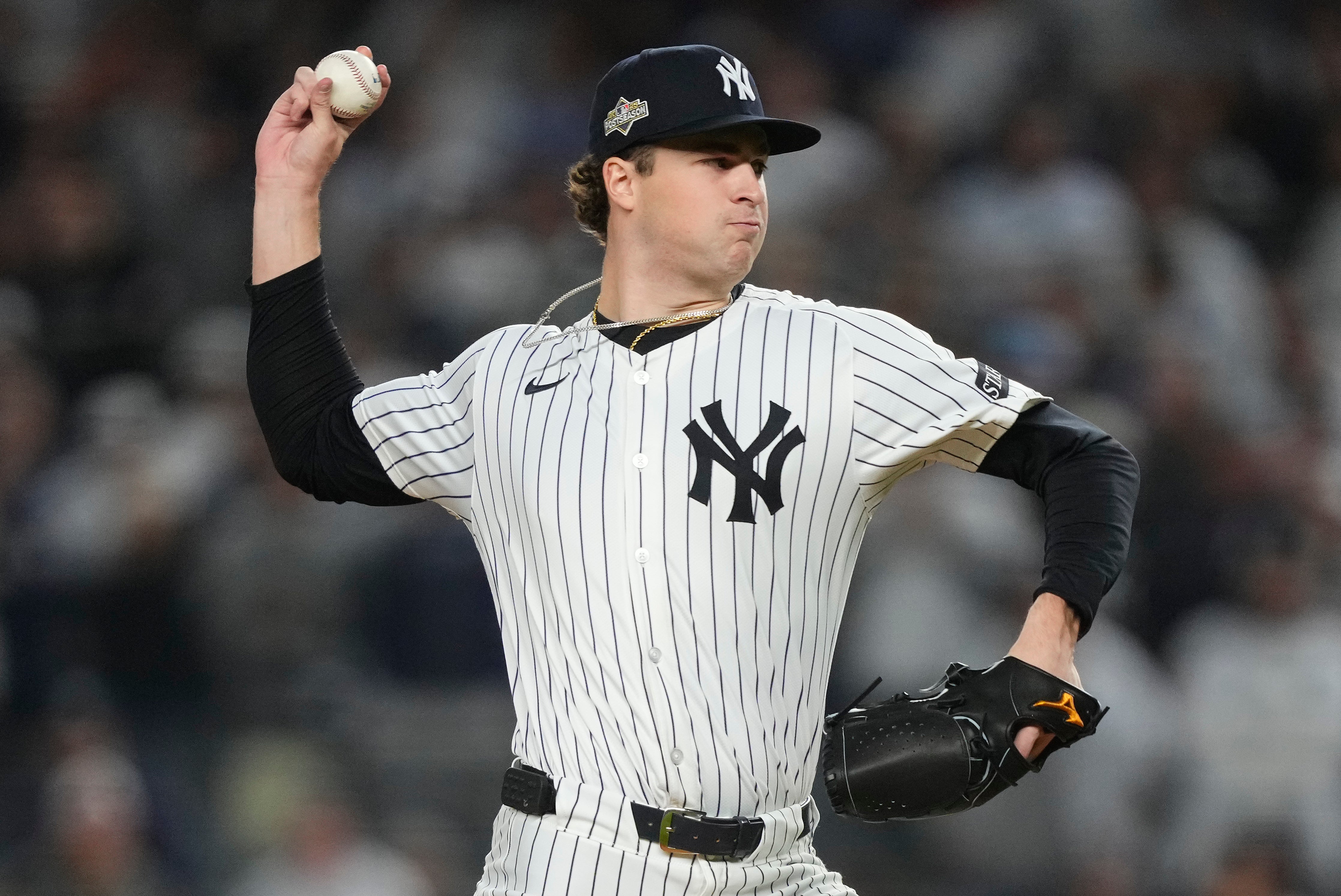 Yankees blanquean 4-0 a Medias Rojas para ganar serie de comodines. Schlittler poncha a 12