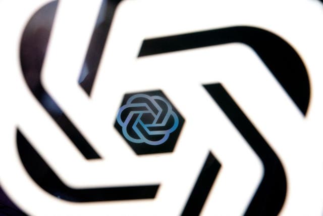 <p> El logotipo de ChatGPT en una oficina de Washington, DC, el 15 de marzo de 2023</p>