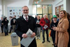 Apoyo checo a Ucrania, en juego en unas elecciones que podrían devolver el poder al populista Babiš