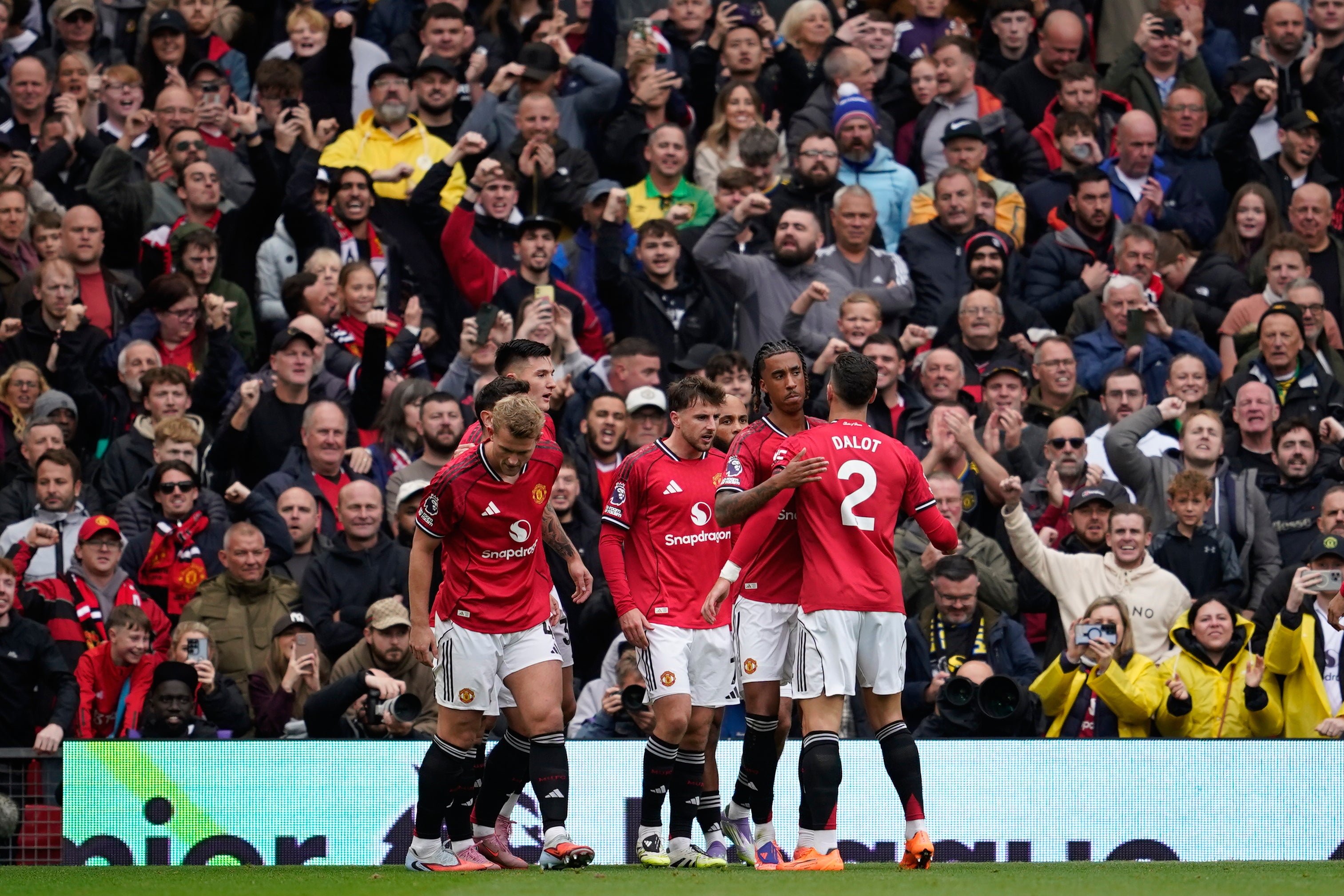 INGLATERRA-LIGA