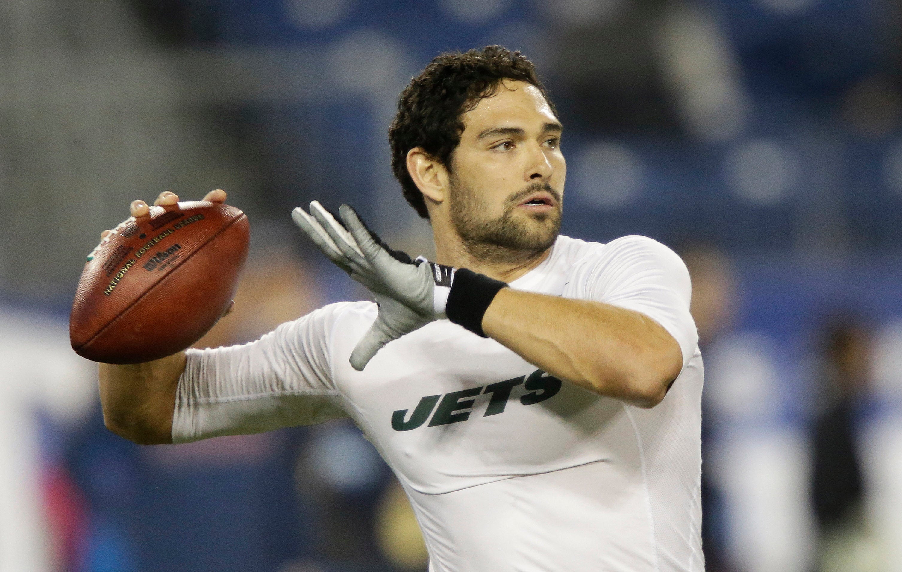 Antes de dedicarse a la radiodifusión, Sánchez jugó 10 temporadas en la NFL y destacó durante su contrato con los Jets de Nueva York