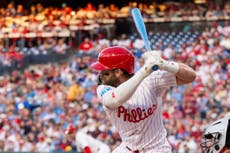 ¡Es un niño! Bryce Harper, astro de Filis, anuncia el nacimiento de su 4to hijo