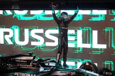 George Russell gana el GP de Singapur de F1 y McLaren asegura el título de constructores