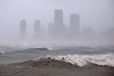 El tifón Matmo gana fuerza. China evacua a 347.000 personas antes de su llegada