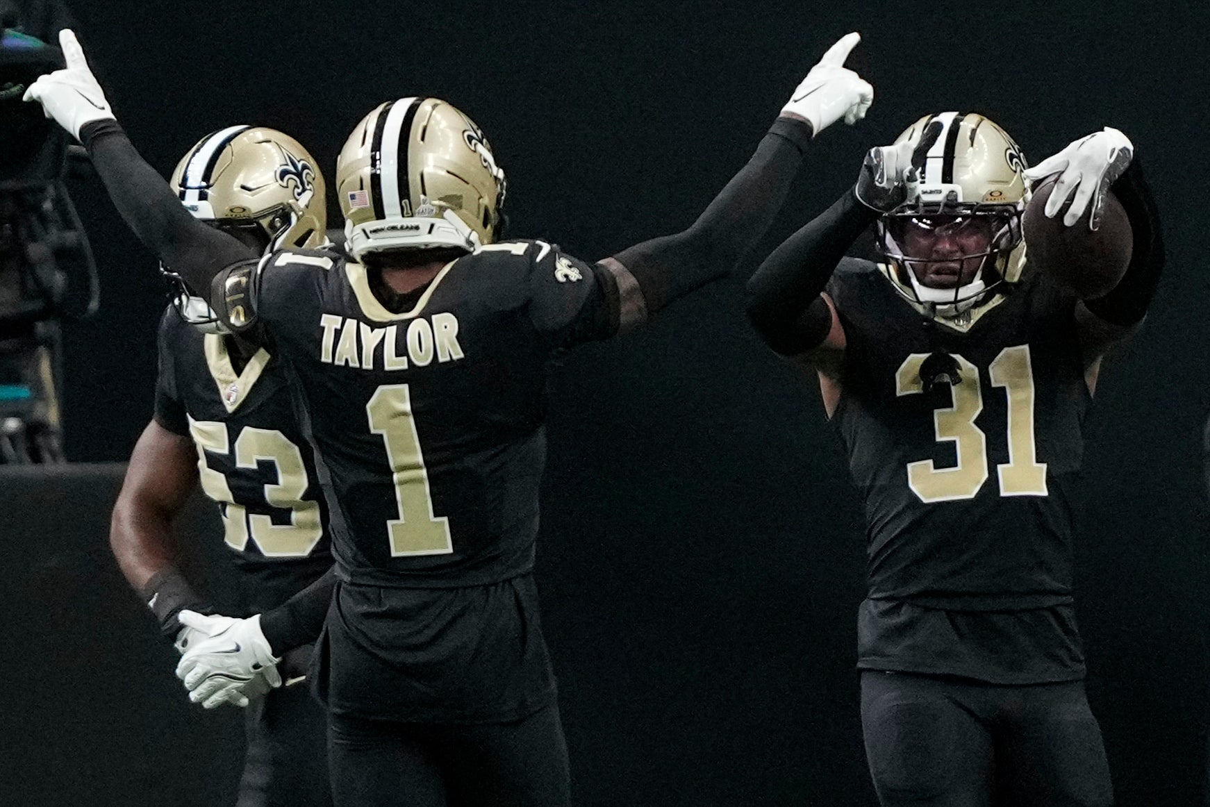 GIANTS-SAINTS