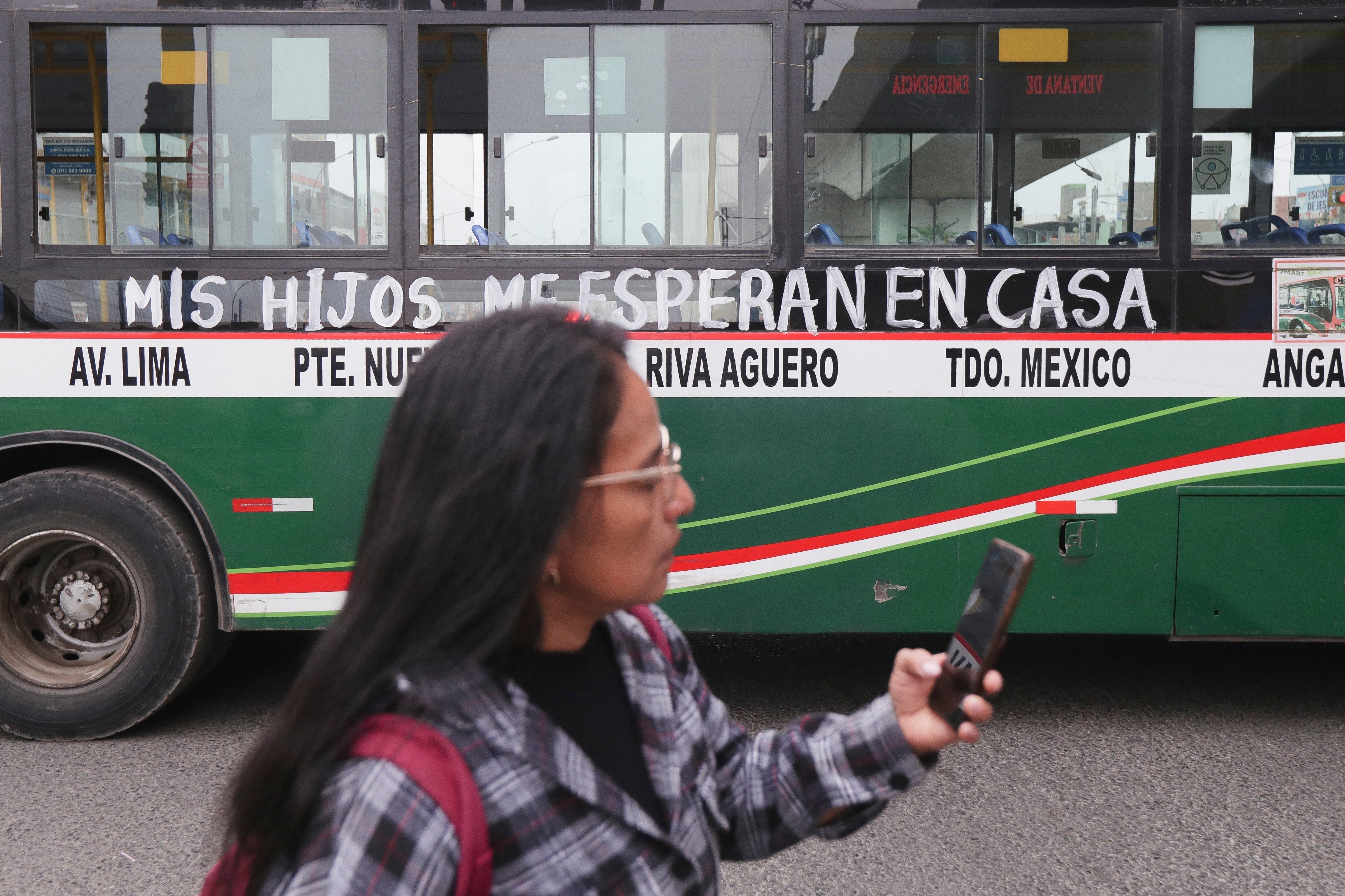 PERÚ-PARO TRANSPORTE