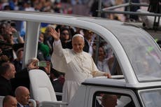 Maduro pide ayuda al papa León XIV para mantener la paz en Venezuela