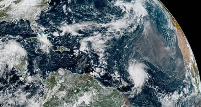 <p>La tormenta tropical Jerry avanza por el centro del Atlántico tropical. La tormenta se formó el martes</p>