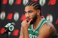 Jayson Tatum, estrella de los Celtics, asume como jefe de baloncesto de Duke, su universidad